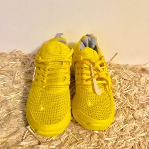 Women’s Nike Presto’s